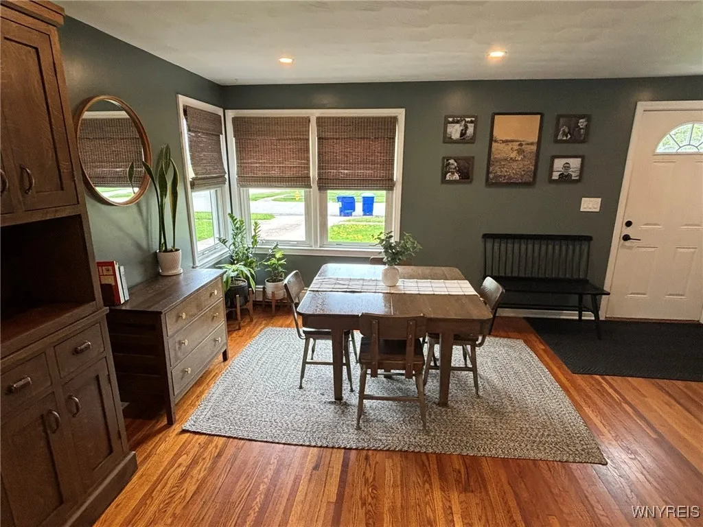 5003 Morgan Parkway, Hamburg, New York 14075, Hamburg, New York 14075, 3 Bedrooms Bedrooms, 7 Rooms Rooms,1 BathroomBathrooms,Residential,Closed,5003 Morgan Parkway, Hamburg, New York 14075,0,B1604711