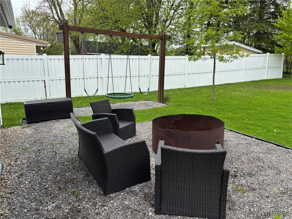 5003 Morgan Parkway, Hamburg, New York 14075, Hamburg, New York 14075, 3 Bedrooms Bedrooms, 7 Rooms Rooms,1 BathroomBathrooms,Residential,Closed,5003 Morgan Parkway, Hamburg, New York 14075,0,B1604711