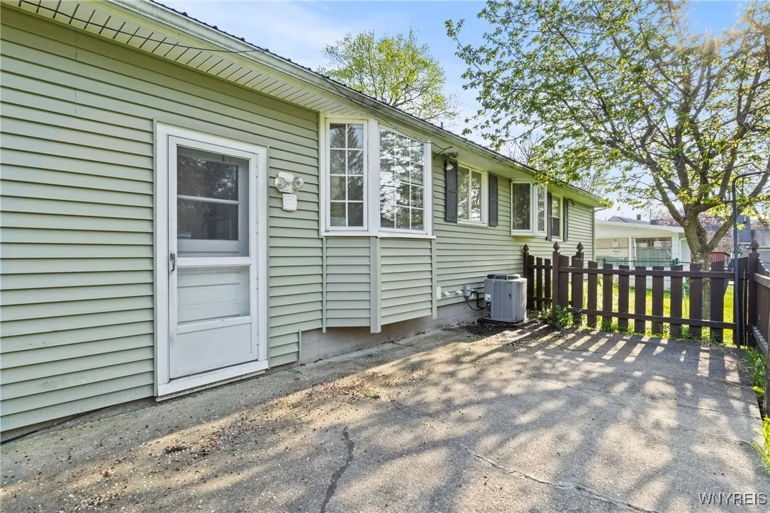 13346 Park Street, Alden, New York 14004, Alden, New York 14004, 3 Bedrooms Bedrooms, 5 Rooms Rooms,2 BathroomsBathrooms,Residential,Closed,13346 Park Street, Alden, New York 14004,0,B1605412