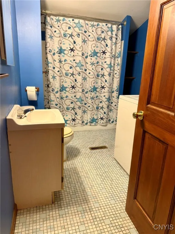 101 Panesi Avenue, Rome-inside, New York 13440, Rome, New York 13440, 3 Bedrooms Bedrooms, ,2 BathroomsBathrooms,Residential,Closed,101 Panesi Avenue, Rome-inside, New York 13440,0,S1605255