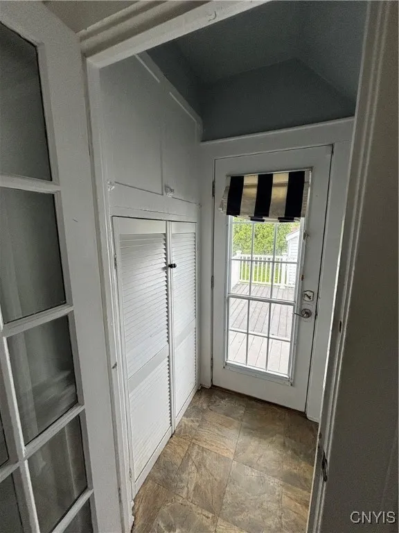1102 Kellogg Avenue, Utica, New York 13502, Utica, New York 13502, 4 Bedrooms Bedrooms, 8 Rooms Rooms,2 BathroomsBathrooms,Residential,Closed,1102 Kellogg Avenue, Utica, New York 13502,0,S1605581