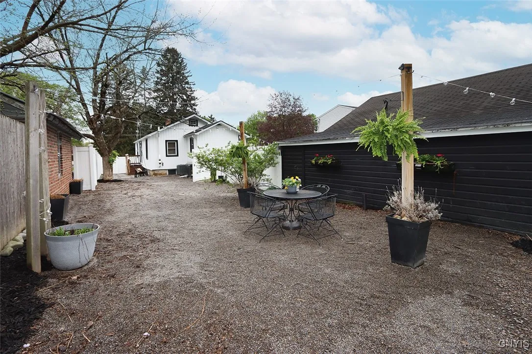 113 Olmstead Place, Onondaga, New York 13219, Onondaga, New York 13219, 2 Bedrooms Bedrooms, 6 Rooms Rooms,1 BathroomBathrooms,Residential,Closed,113 Olmstead Place, Onondaga, New York 13219,0,S1603509