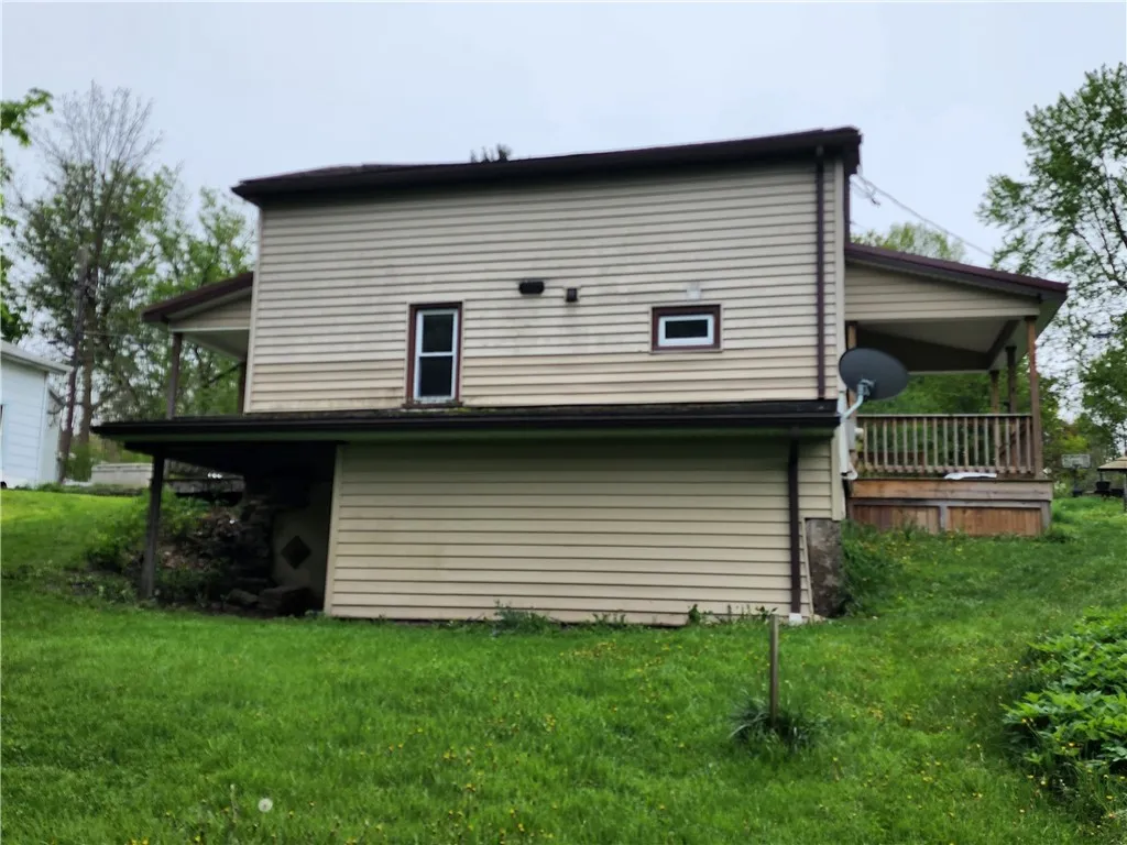 9-11 First Hill Street, Mentz, New York 13140, Mentz, New York 13140, 2 Bedrooms Bedrooms, 6 Rooms Rooms,1 BathroomBathrooms,Residential,Closed,9-11 First Hill Street, Mentz, New York 13140,0,R1605524