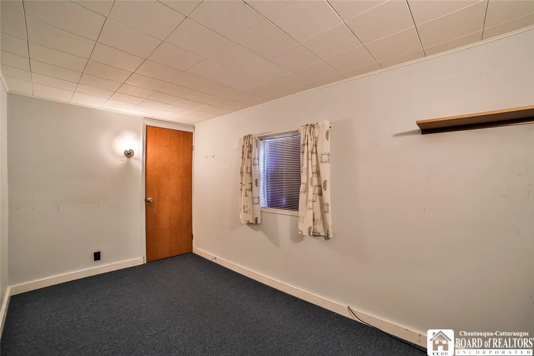 6 Balzac Court 2, Tonawanda-town, New York 14150, Tonawanda, New York 14150, 4 Bedrooms Bedrooms, ,2 BathroomsBathrooms,Residential,For Sale,6 Balzac Court 2, Tonawanda-town, New York 14150,0,R1605527