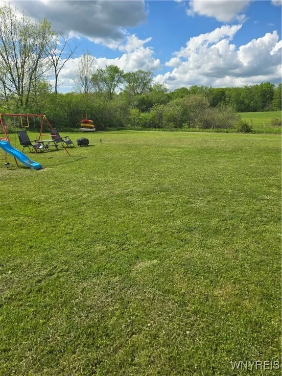 172 Sunset Lane, Fairfield, New York 13365, Fairfield, New York 13365, 3 Bedrooms Bedrooms, 8 Rooms Rooms,2 BathroomsBathrooms,Residential,Closed,172 Sunset Lane, Fairfield, New York 13365,B1602430