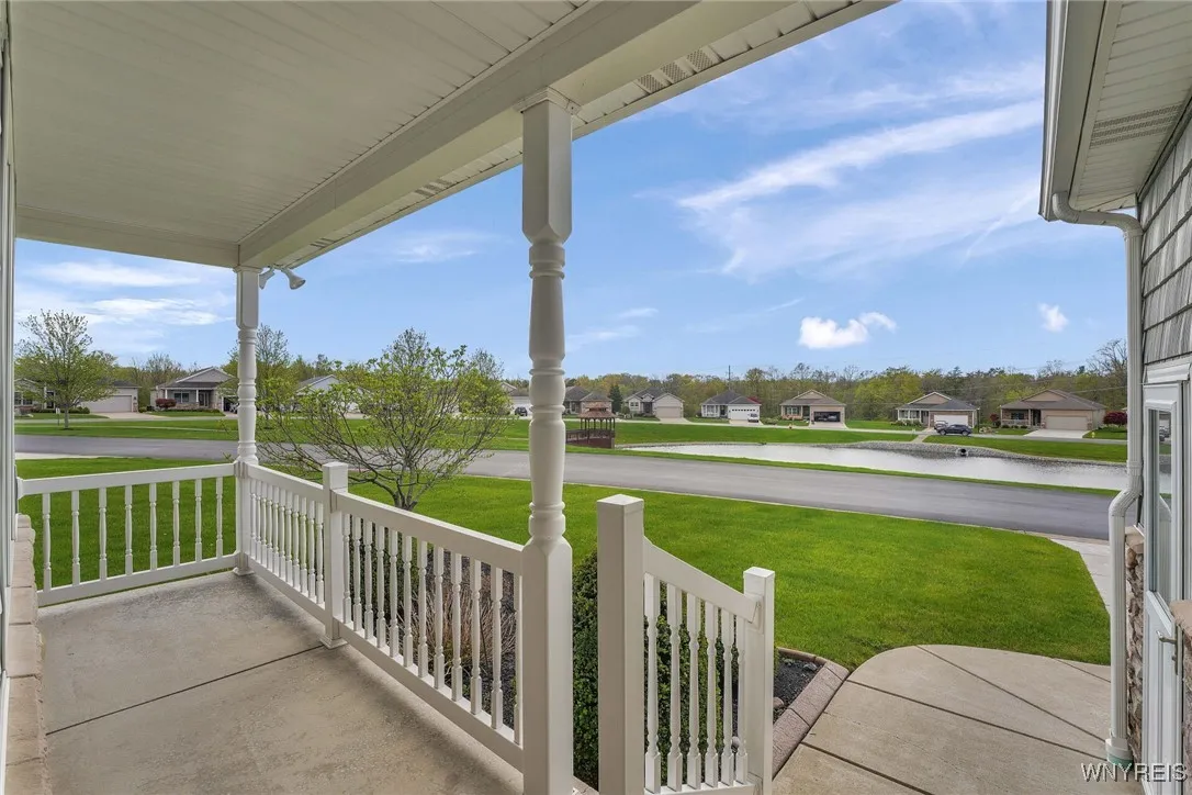 4740 Parker Road 5, Hamburg, New York 14075, Hamburg, New York 14075, 2 Bedrooms Bedrooms, 5 Rooms Rooms,2 BathroomsBathrooms,Residential,Closed,4740 Parker Road 5, Hamburg, New York 14075,0,B1604708