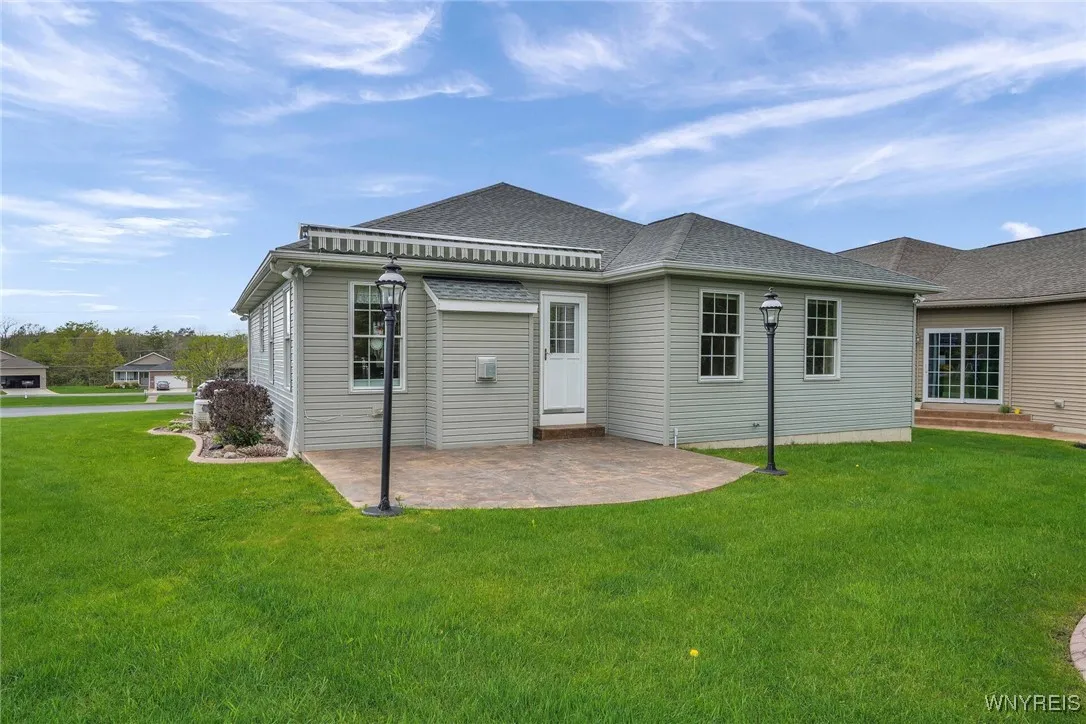 4740 Parker Road 5, Hamburg, New York 14075, Hamburg, New York 14075, 2 Bedrooms Bedrooms, 5 Rooms Rooms,2 BathroomsBathrooms,Residential,Closed,4740 Parker Road 5, Hamburg, New York 14075,0,B1604708