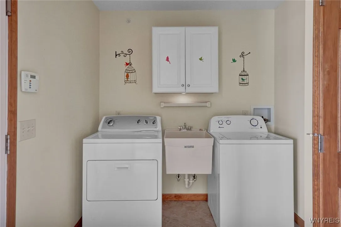 4740 Parker Road 5, Hamburg, New York 14075, Hamburg, New York 14075, 2 Bedrooms Bedrooms, 5 Rooms Rooms,2 BathroomsBathrooms,Residential,Closed,4740 Parker Road 5, Hamburg, New York 14075,0,B1604708