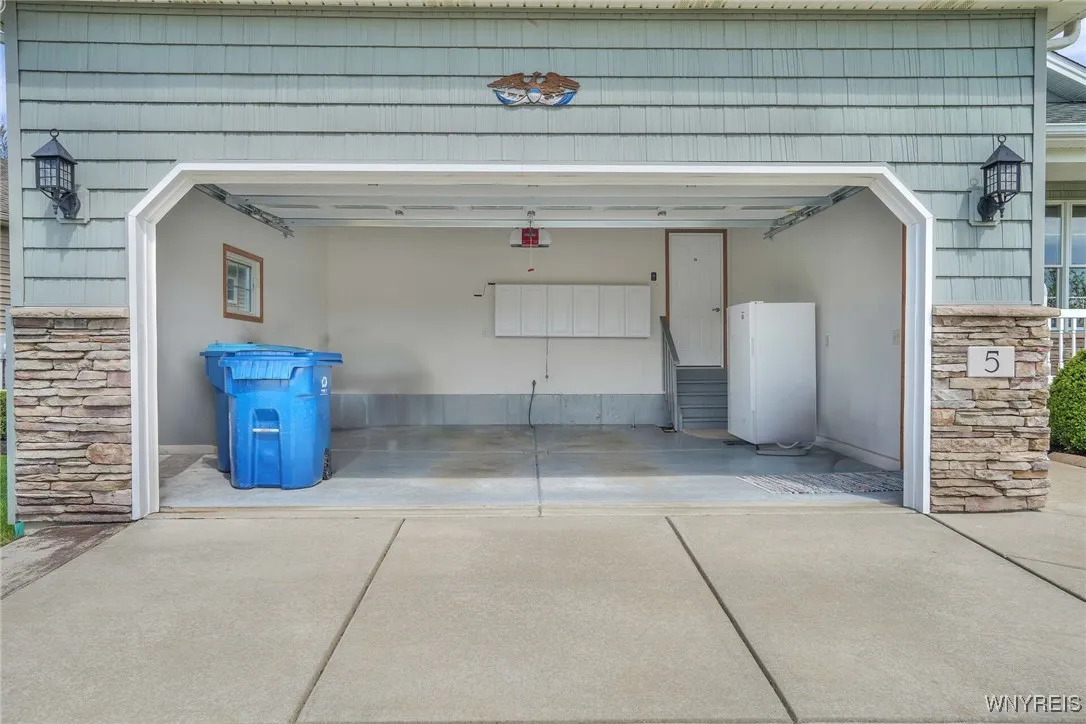 4740 Parker Road 5, Hamburg, New York 14075, Hamburg, New York 14075, 2 Bedrooms Bedrooms, 5 Rooms Rooms,2 BathroomsBathrooms,Residential,Closed,4740 Parker Road 5, Hamburg, New York 14075,0,B1604708