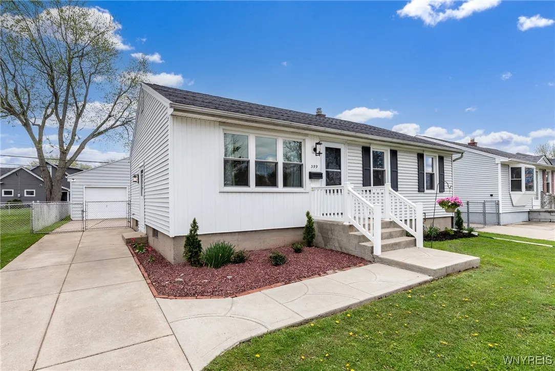 399 Orchard Drive, Tonawanda-town, New York 14223, Tonawanda, New York 14223, 3 Bedrooms Bedrooms, 5 Rooms Rooms,1 BathroomBathrooms,Residential,Closed,399 Orchard Drive, Tonawanda-town, New York 14223,0,B1605554