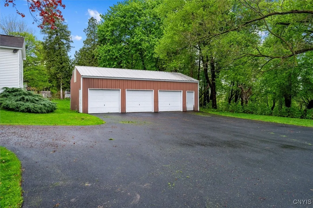 103 Utica Road, Kirkland, New York 13323, Kirkland, New York 13323, 4 Bedrooms Bedrooms, 8 Rooms Rooms,2 BathroomsBathrooms,Residential,Closed,103 Utica Road, Kirkland, New York 13323,0,S1605682