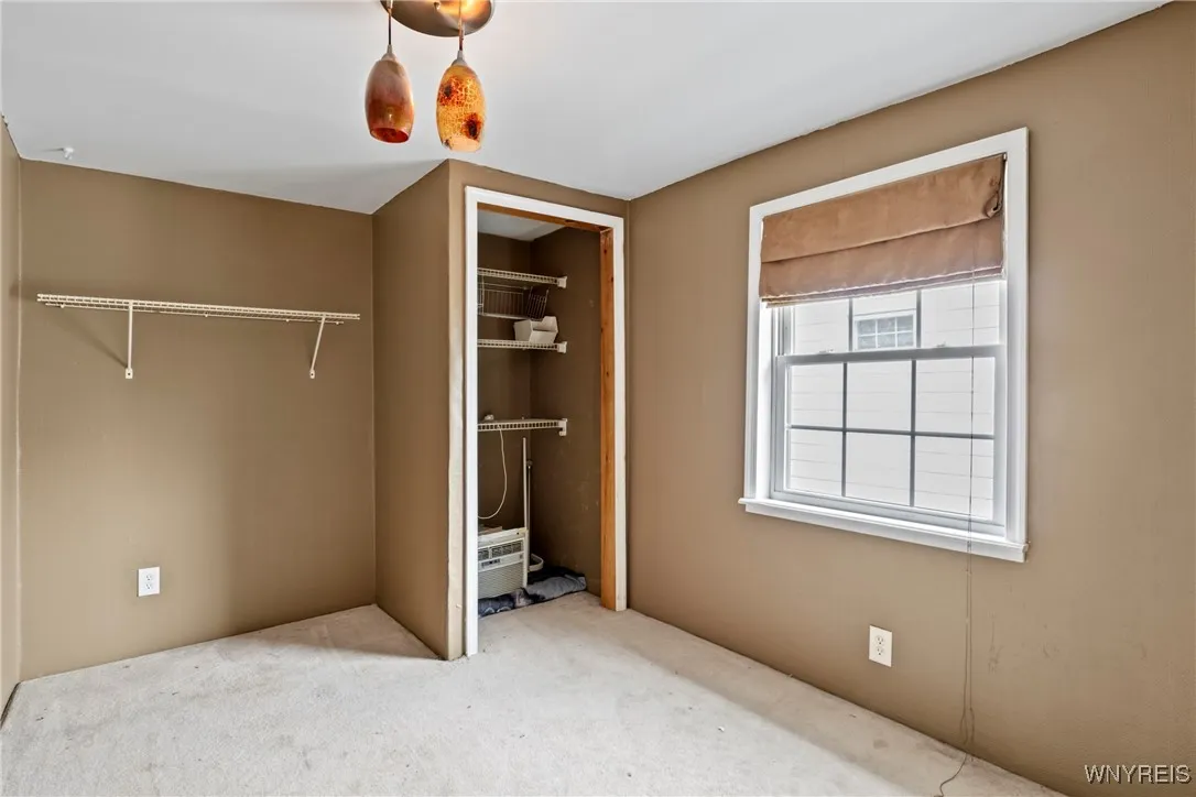 220 Clover Place, Cheektowaga, New York 14225, Cheektowaga, New York 14225, 5 Bedrooms Bedrooms, ,3 BathroomsBathrooms,Residential,Closed,220 Clover Place, Cheektowaga, New York 14225,0,B1605677
