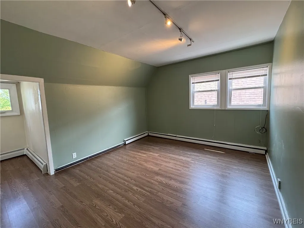 548 Potomac Avenue, Buffalo, New York 14222, Buffalo, New York 14222, 2 Bedrooms Bedrooms, 5 Rooms Rooms,1 BathroomBathrooms,Residential Lease,Closed,548 Potomac Avenue, Buffalo, New York 14222,B1605575