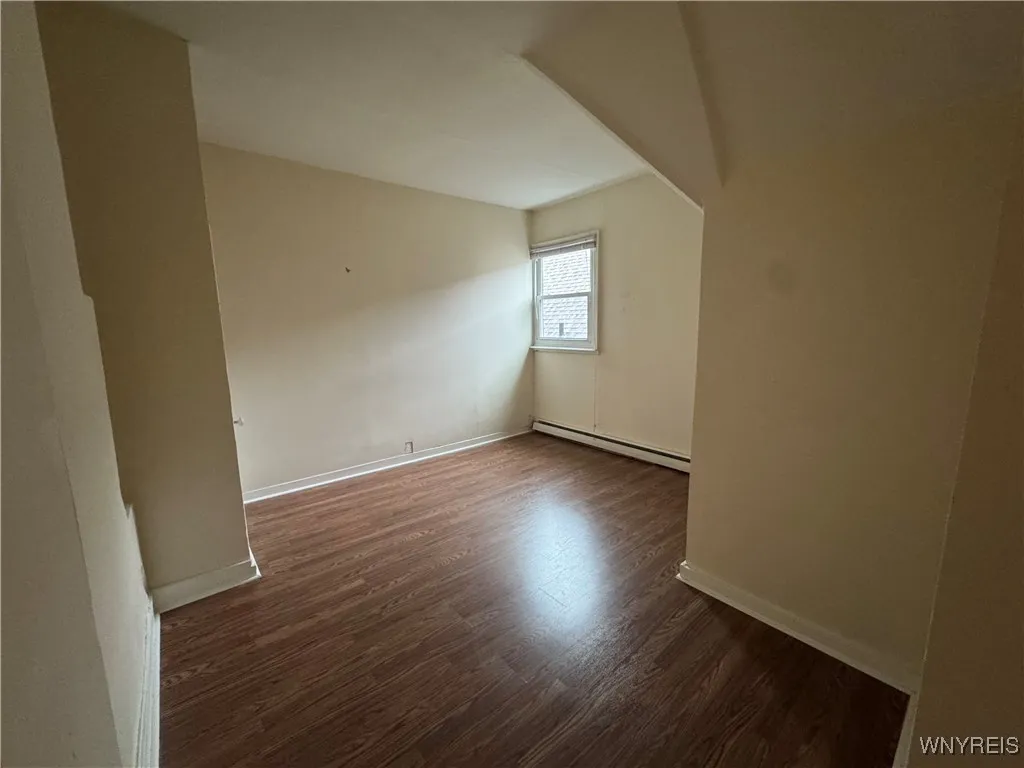 548 Potomac Avenue, Buffalo, New York 14222, Buffalo, New York 14222, 2 Bedrooms Bedrooms, 5 Rooms Rooms,1 BathroomBathrooms,Residential Lease,Closed,548 Potomac Avenue, Buffalo, New York 14222,B1605575