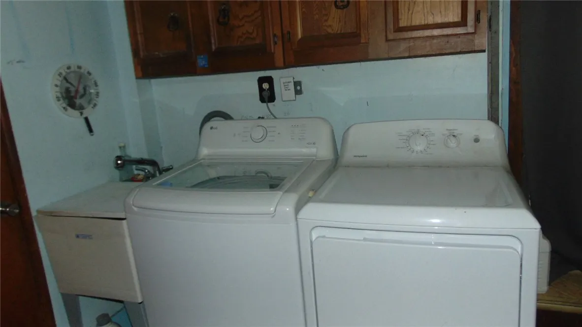 12 Fayette Street, Fayette, New York 13165, Fayette, New York 13165, 3 Bedrooms Bedrooms, 7 Rooms Rooms,1 BathroomBathrooms,Residential,For Sale,12 Fayette Street, Fayette, New York 13165,R1605693