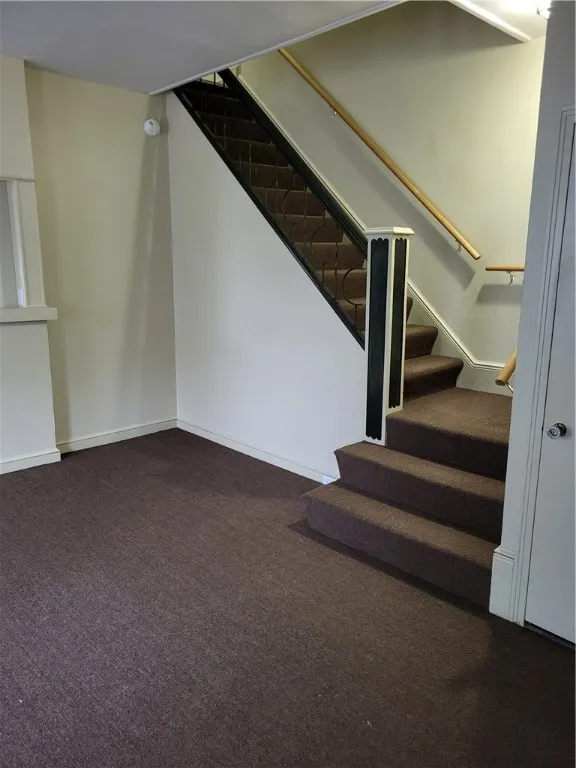 501 Grove Street A, Elmira-city, New York 14905, Elmira City, New York 14905, 3 Bedrooms Bedrooms, 6 Rooms Rooms,1 BathroomBathrooms,Residential Lease,Closed,501 Grove Street A, Elmira-city, New York 14905,0,R1605635
