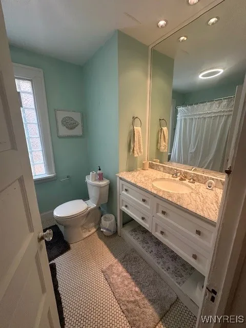 637 West Delavan Avenue, Buffalo, New York 14222, Buffalo, New York 14222, 3 Bedrooms Bedrooms, 6 Rooms Rooms,1 BathroomBathrooms,Residential Lease,Closed,637 West Delavan Avenue, Buffalo, New York 14222,B1605807