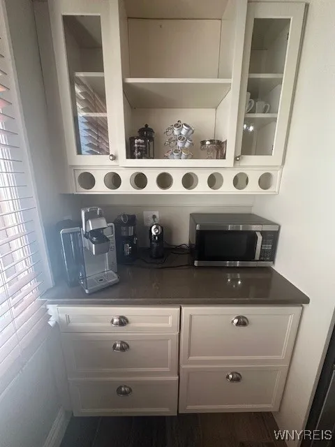 637 West Delavan Avenue, Buffalo, New York 14222, Buffalo, New York 14222, 3 Bedrooms Bedrooms, 6 Rooms Rooms,1 BathroomBathrooms,Residential Lease,Closed,637 West Delavan Avenue, Buffalo, New York 14222,B1605807