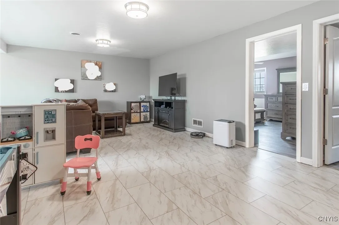 28035 County Route 32, Le Ray, New York 13637, Le Ray, New York 13637, 5 Bedrooms Bedrooms, 12 Rooms Rooms,3 BathroomsBathrooms,Residential,Closed,28035 County Route 32, Le Ray, New York 13637,0,S1600025