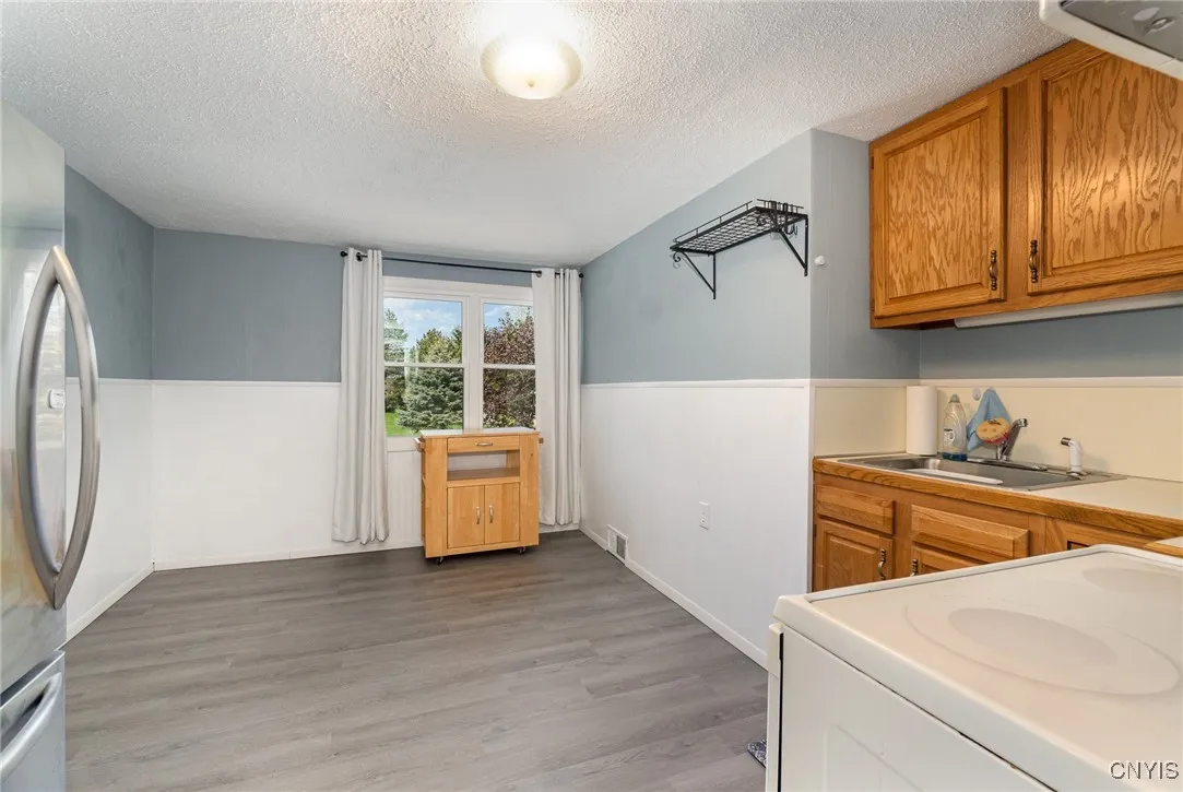 4717 Townline Road, Marcellus, New York 13108, Marcellus, New York 13108, 4 Bedrooms Bedrooms, 9 Rooms Rooms,3 BathroomsBathrooms,Residential,Closed,4717 Townline Road, Marcellus, New York 13108,0,S1605961