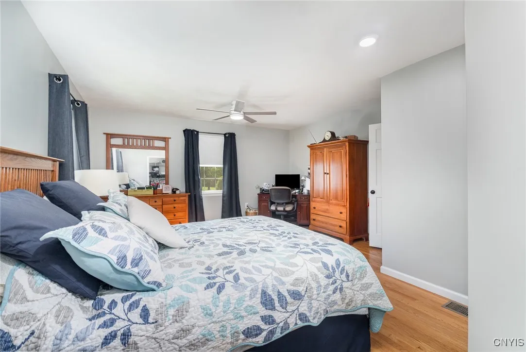 4717 Townline Road, Marcellus, New York 13108, Marcellus, New York 13108, 4 Bedrooms Bedrooms, 9 Rooms Rooms,3 BathroomsBathrooms,Residential,Closed,4717 Townline Road, Marcellus, New York 13108,0,S1605961