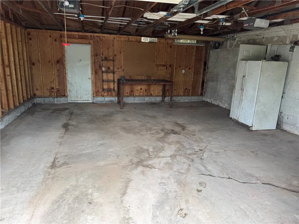 37 Hilltop Drive, Schroeppel, New York 13135, Schroeppel, New York 13135, 3 Bedrooms Bedrooms, 5 Rooms Rooms,1 BathroomBathrooms,Residential,For Sale,37 Hilltop Drive, Schroeppel, New York 13135,0,R1605985