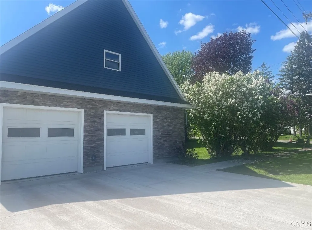 5538 Shady Avenue, Lowville, New York 13367, Lowville, New York 13367, 4 Bedrooms Bedrooms, 10 Rooms Rooms,2 BathroomsBathrooms,Residential,Closed,5538 Shady Avenue, Lowville, New York 13367,0,S1605994