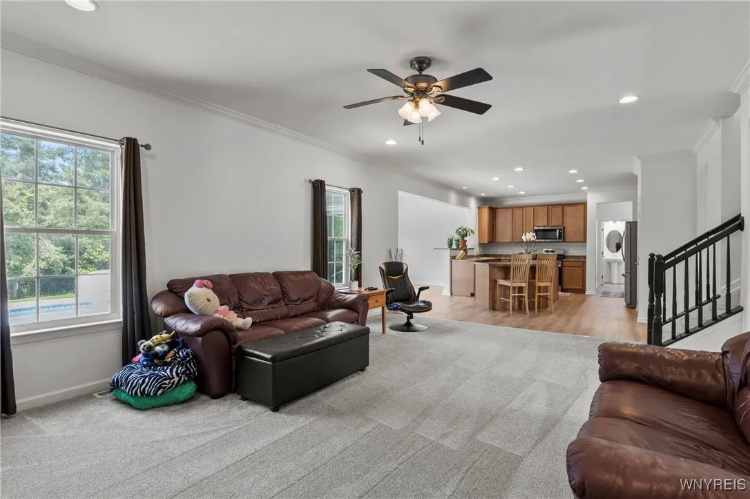 5042 Woodway Court, Hamburg, New York 14075, Hamburg, New York 14075, 4 Bedrooms Bedrooms, 11 Rooms Rooms,2 BathroomsBathrooms,Residential,For Sale,5042 Woodway Court, Hamburg, New York 14075,B1605900