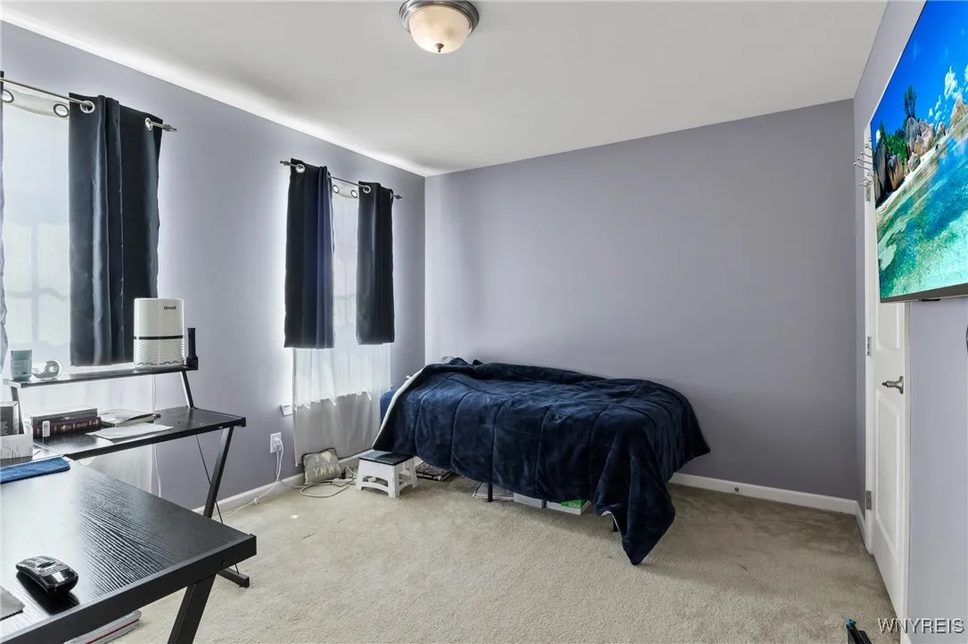 5042 Woodway Court, Hamburg, New York 14075, Hamburg, New York 14075, 4 Bedrooms Bedrooms, 11 Rooms Rooms,2 BathroomsBathrooms,Residential,For Sale,5042 Woodway Court, Hamburg, New York 14075,B1605900