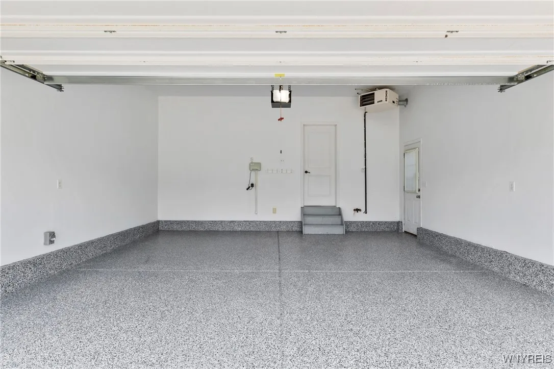 5042 Woodway Court, Hamburg, New York 14075, Hamburg, New York 14075, 4 Bedrooms Bedrooms, 11 Rooms Rooms,2 BathroomsBathrooms,Residential,For Sale,5042 Woodway Court, Hamburg, New York 14075,B1605900