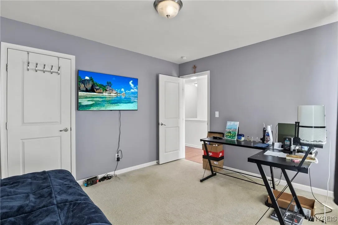5042 Woodway Court, Hamburg, New York 14075, Hamburg, New York 14075, 4 Bedrooms Bedrooms, 11 Rooms Rooms,2 BathroomsBathrooms,Residential,For Sale,5042 Woodway Court, Hamburg, New York 14075,B1605900