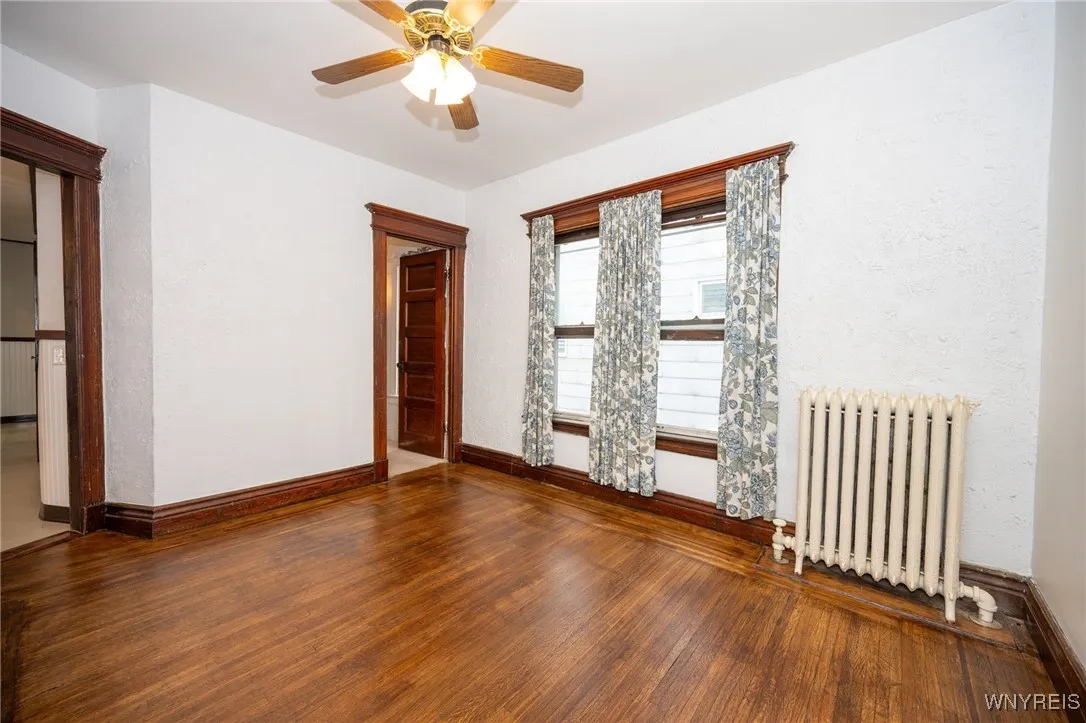15 Teresa Place, Buffalo, New York 14210, Buffalo, New York 14210, 6 Bedrooms Bedrooms, ,2 BathroomsBathrooms,Residential,Closed,15 Teresa Place, Buffalo, New York 14210,0,B1606023