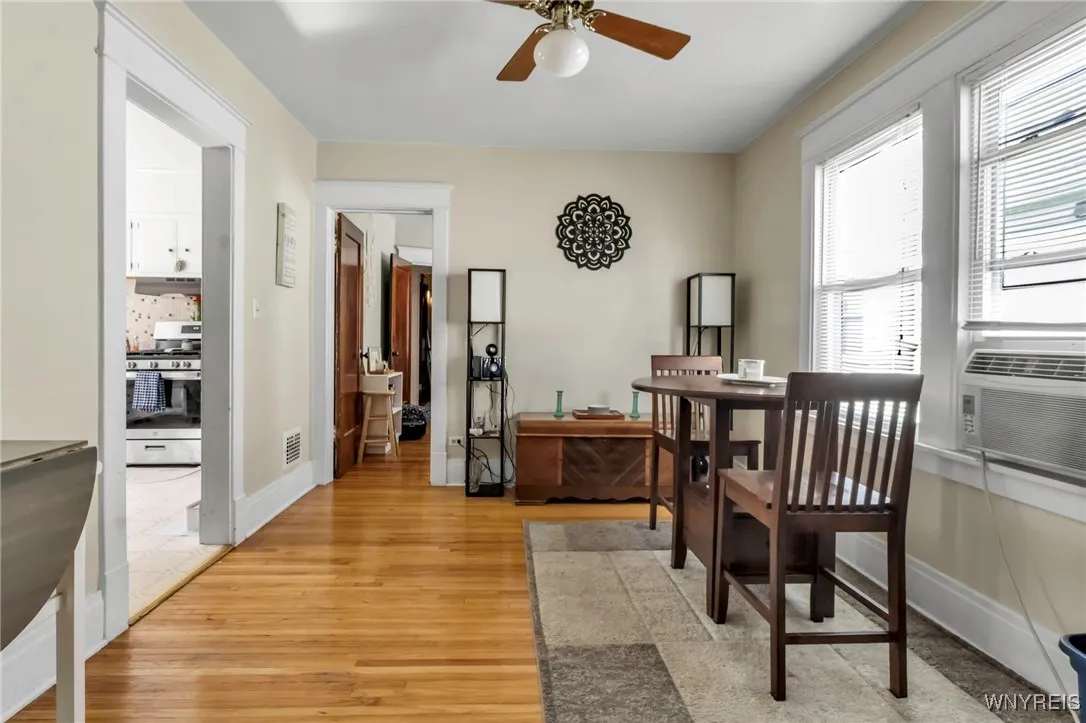 14 Stratford Road, Buffalo, New York 14216, Buffalo, New York 14216, 6 Bedrooms Bedrooms, ,2 BathroomsBathrooms,Residential,Closed,14 Stratford Road, Buffalo, New York 14216,0,B1606064