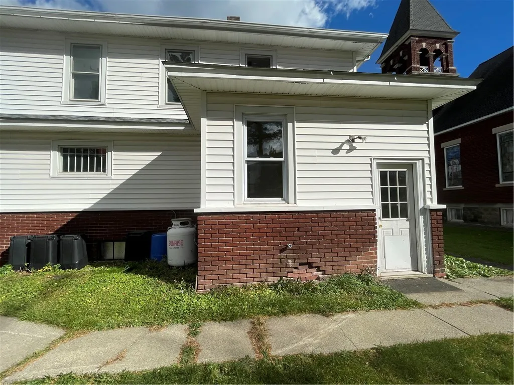 68 Maple Avenue, Stamford, New York 13788, Stamford, New York 13788, 5 Bedrooms Bedrooms, 9 Rooms Rooms,2 BathroomsBathrooms,Residential,For Sale,68 Maple Avenue, Stamford, New York 13788,0,R1606092