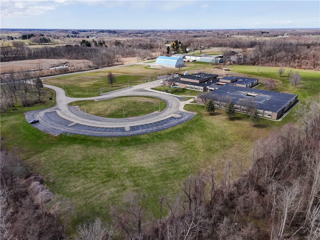 4320 Canandaigua Road, Walworth, New York 14568, Walworth, New York 14568, ,Commercial Sale,For Sale,4320 Canandaigua Road, Walworth, New York 14568,0,R1605931