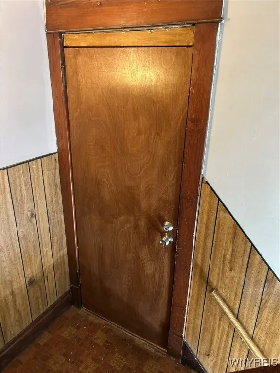145 Southside Parkway, Buffalo, New York 14220, Buffalo, New York 14220, 6 Bedrooms Bedrooms, ,4 BathroomsBathrooms,Residential,Closed,145 Southside Parkway, Buffalo, New York 14220,0,B1605387