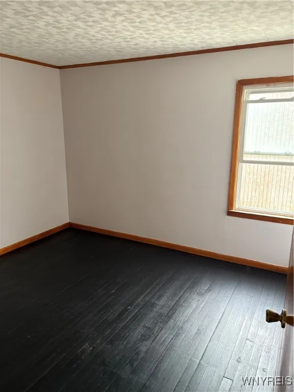 48 Payne Avenue, Buffalo, New York 14220, Buffalo, New York 14220, 6 Bedrooms Bedrooms, ,2 BathroomsBathrooms,Residential,For Sale,48 Payne Avenue, Buffalo, New York 14220,B1605723