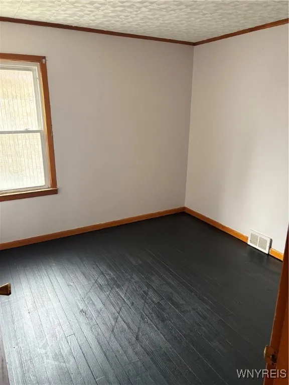 48 Payne Avenue, Buffalo, New York 14220, Buffalo, New York 14220, 6 Bedrooms Bedrooms, ,2 BathroomsBathrooms,Residential,For Sale,48 Payne Avenue, Buffalo, New York 14220,B1605723