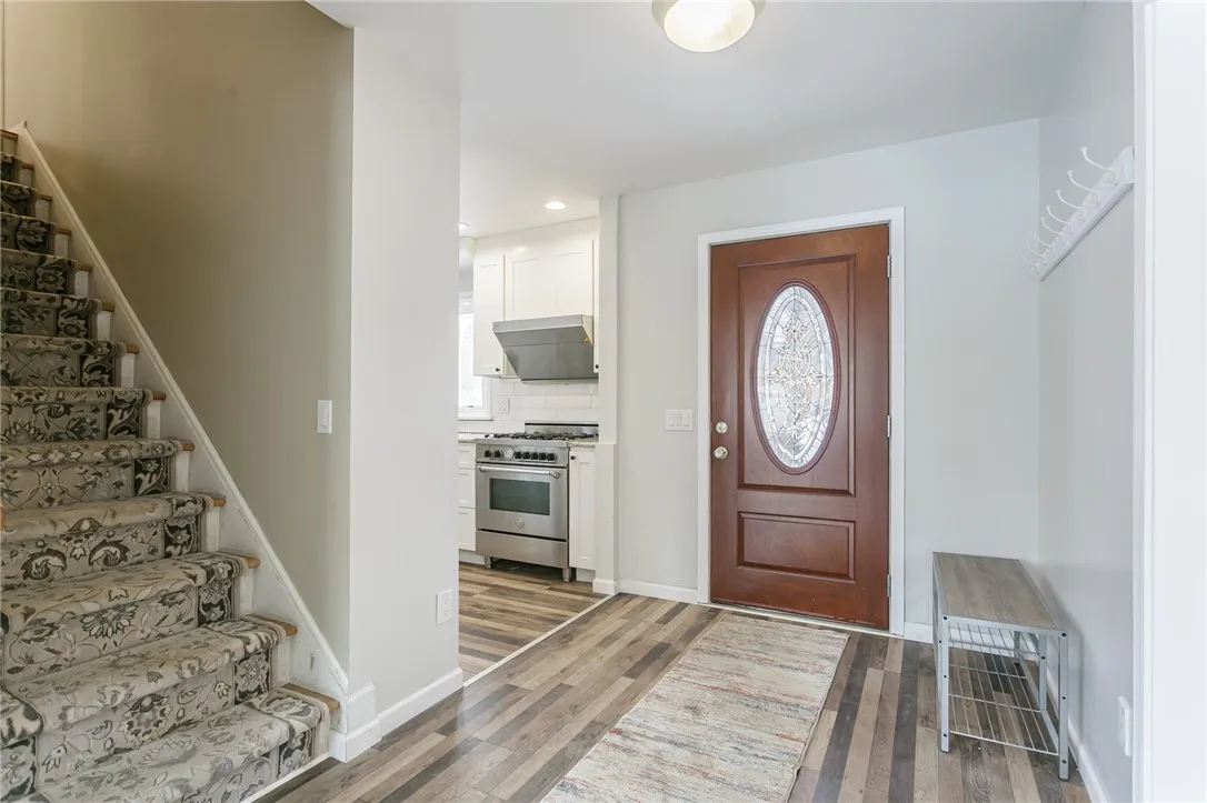 16 Sturbridge Ln, Pittsford, New York 14534, Pittsford, New York 14534, 4 Bedrooms Bedrooms, 10 Rooms Rooms,2 BathroomsBathrooms,Residential,Closed,16 Sturbridge Ln, Pittsford, New York 14534,0,R1606084