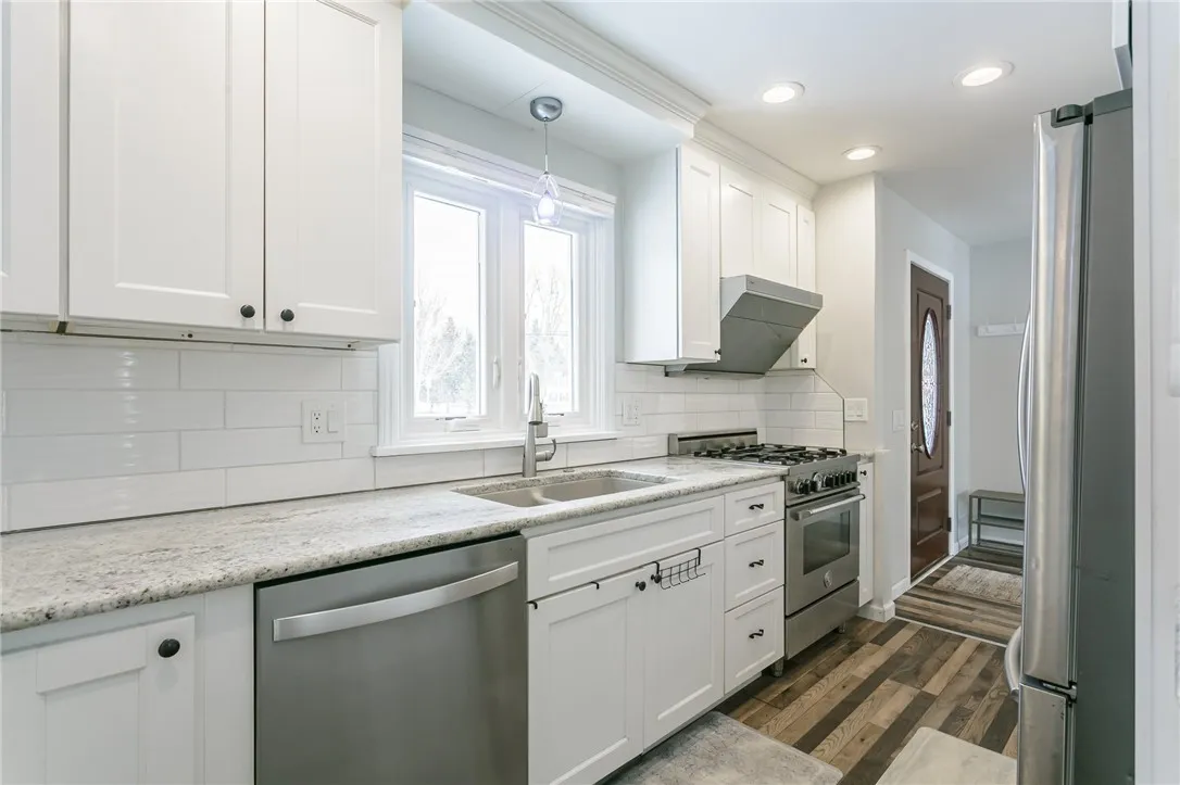 16 Sturbridge Ln, Pittsford, New York 14534, Pittsford, New York 14534, 4 Bedrooms Bedrooms, 10 Rooms Rooms,2 BathroomsBathrooms,Residential,Closed,16 Sturbridge Ln, Pittsford, New York 14534,0,R1606084