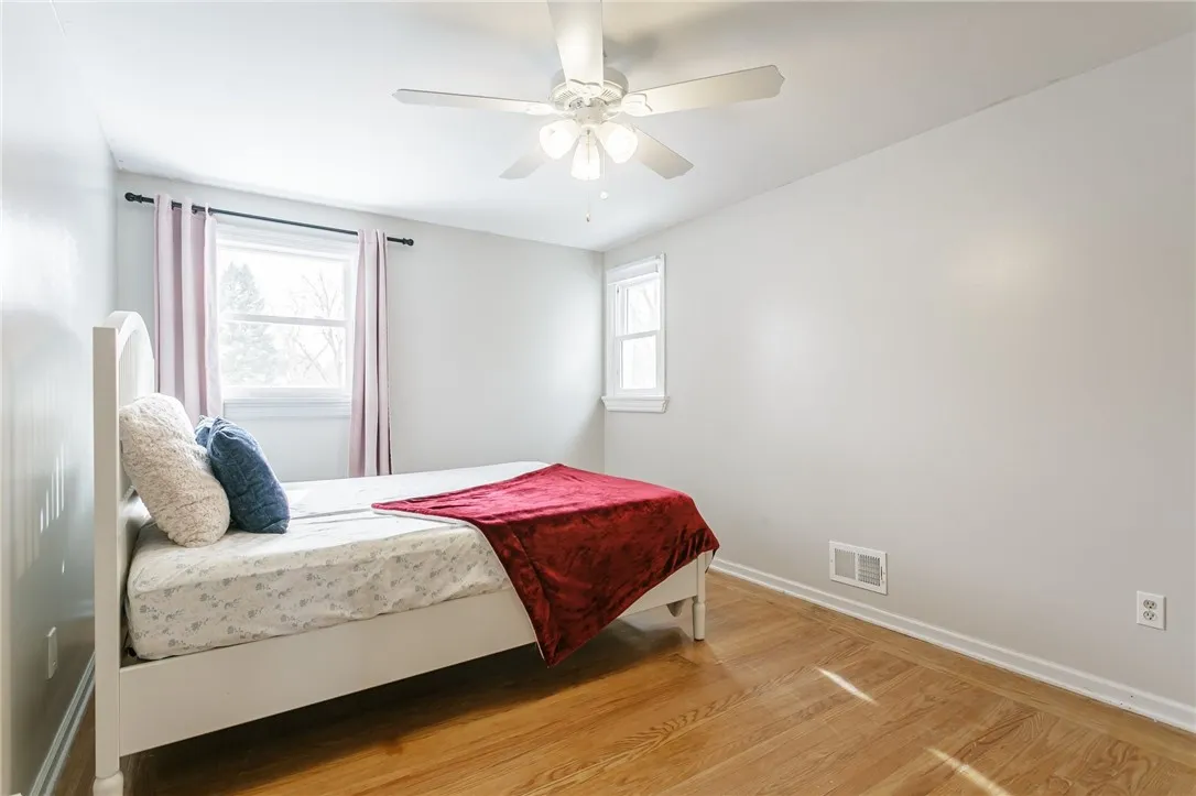 16 Sturbridge Ln, Pittsford, New York 14534, Pittsford, New York 14534, 4 Bedrooms Bedrooms, 10 Rooms Rooms,2 BathroomsBathrooms,Residential,Closed,16 Sturbridge Ln, Pittsford, New York 14534,0,R1606084