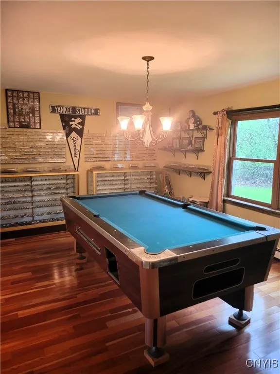 dining room-set up as pool room