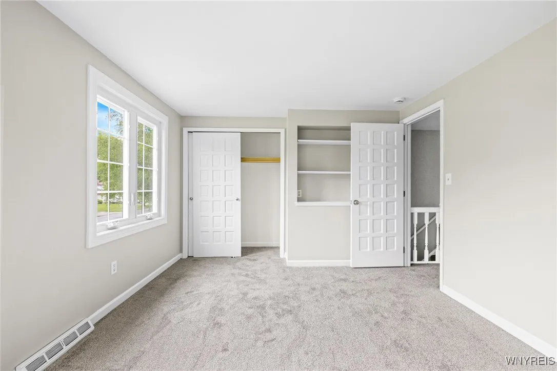 196 Montbleu Drive, Amherst, New York 14068, Amherst, New York 14068, 4 Bedrooms Bedrooms, 10 Rooms Rooms,2 BathroomsBathrooms,Residential,Closed,196 Montbleu Drive, Amherst, New York 14068,B1606022