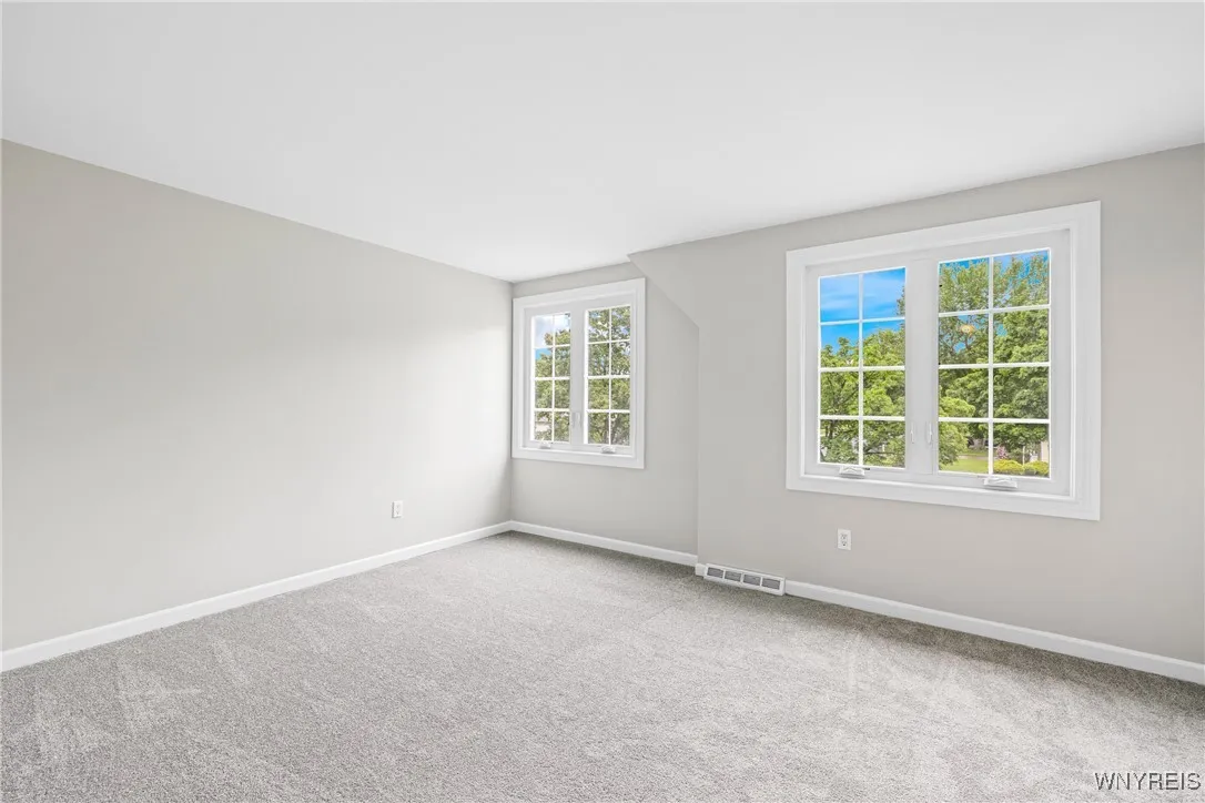 196 Montbleu Drive, Amherst, New York 14068, Amherst, New York 14068, 4 Bedrooms Bedrooms, 10 Rooms Rooms,2 BathroomsBathrooms,Residential,Closed,196 Montbleu Drive, Amherst, New York 14068,B1606022