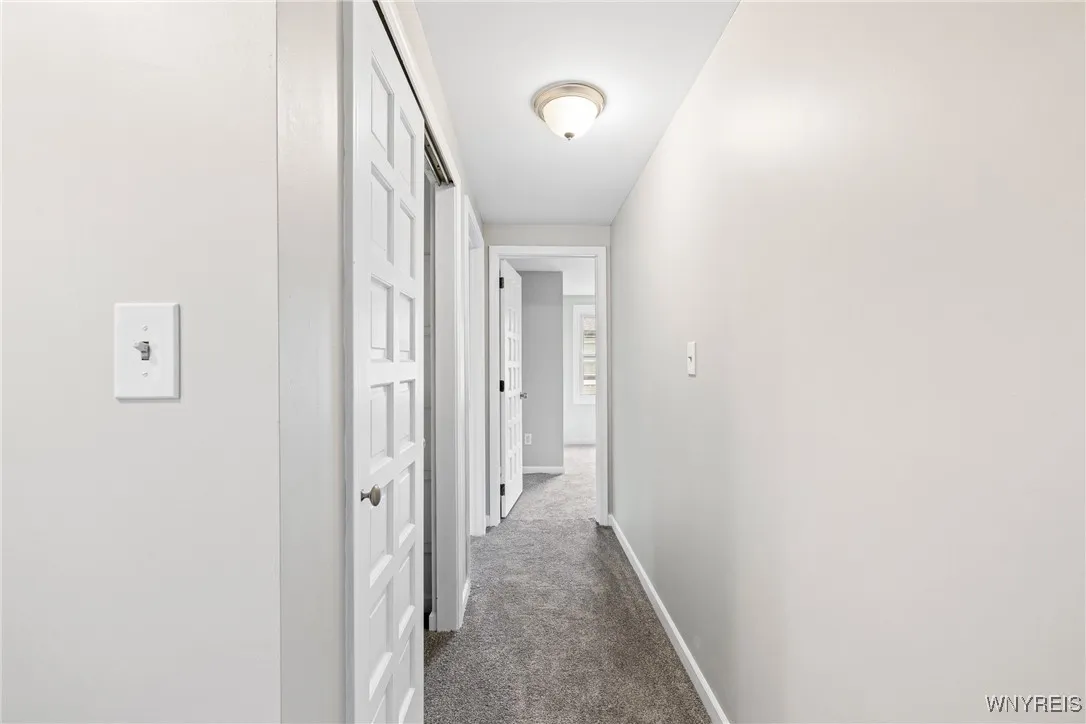 196 Montbleu Drive, Amherst, New York 14068, Amherst, New York 14068, 4 Bedrooms Bedrooms, 10 Rooms Rooms,2 BathroomsBathrooms,Residential,Closed,196 Montbleu Drive, Amherst, New York 14068,B1606022