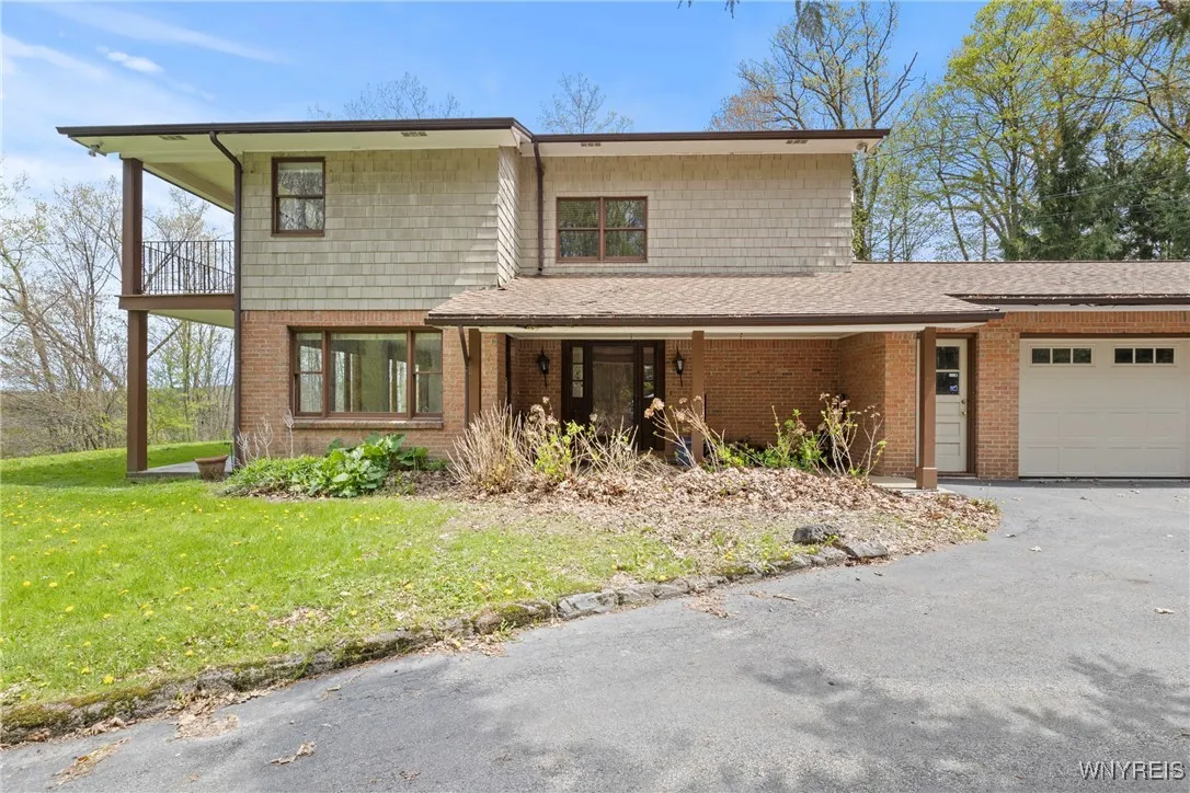 6401 Boston Ridge Road, Orchard Park, New York 141, Orchard Park, New York 14127, 3 Bedrooms Bedrooms, 8 Rooms Rooms,2 BathroomsBathrooms,Residential,Closed,6401 Boston Ridge Road, Orchard Park, New York 141,B1606265
