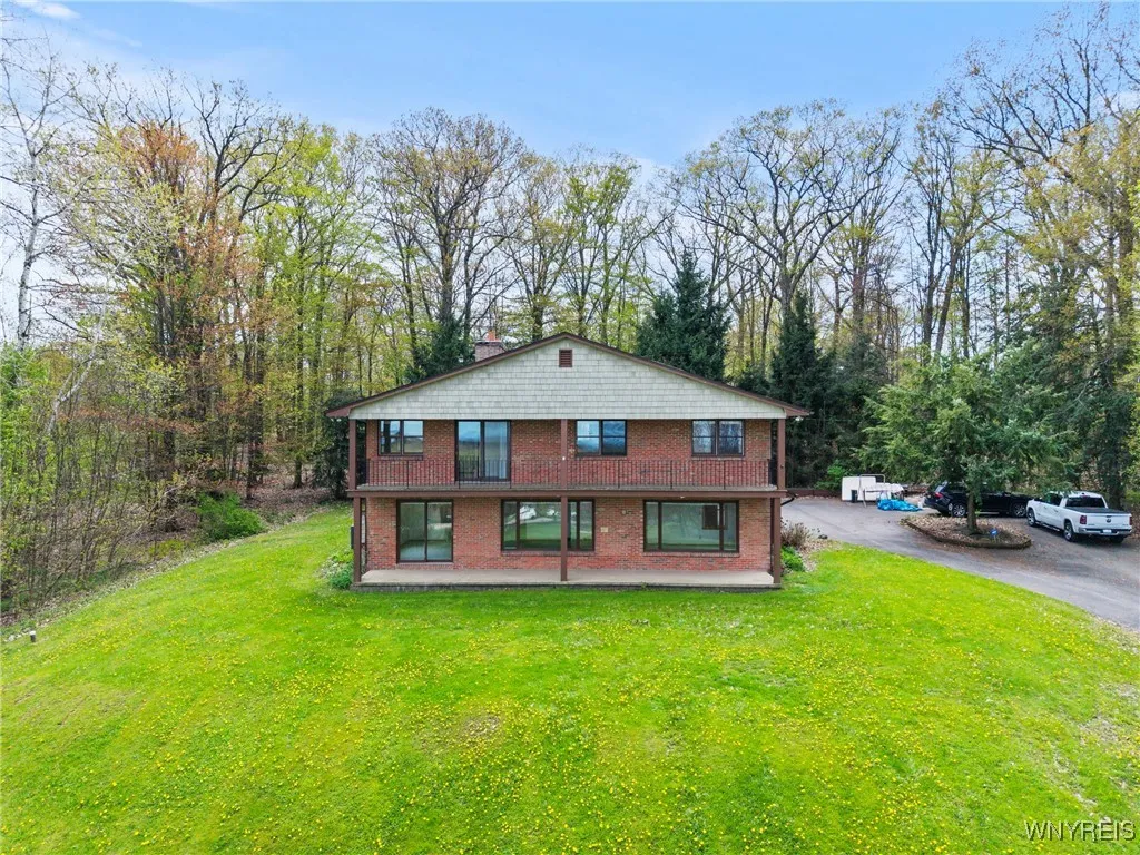 6401 Boston Ridge Road, Orchard Park, New York 141, Orchard Park, New York 14127, 3 Bedrooms Bedrooms, 8 Rooms Rooms,2 BathroomsBathrooms,Residential,Closed,6401 Boston Ridge Road, Orchard Park, New York 141,B1606265