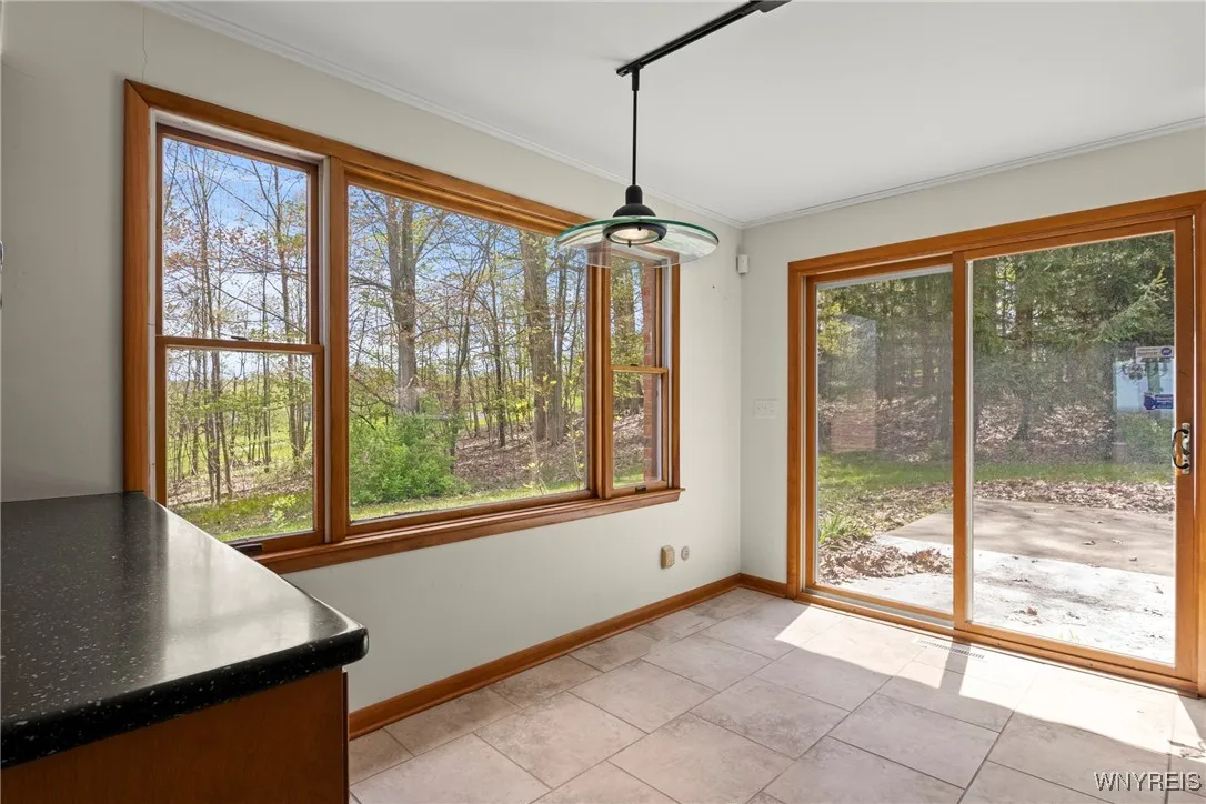 6401 Boston Ridge Road, Orchard Park, New York 141, Orchard Park, New York 14127, 3 Bedrooms Bedrooms, 8 Rooms Rooms,2 BathroomsBathrooms,Residential,Closed,6401 Boston Ridge Road, Orchard Park, New York 141,B1606265