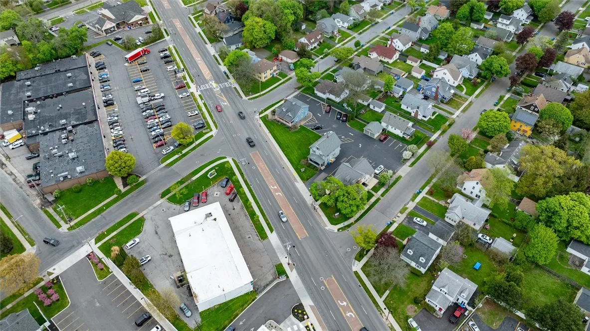 1722 Mount Hope Avenue, Rochester, New York 14620, Rochester, New York 14620, ,Commercial Lease,Closed,1722 Mount Hope Avenue, Rochester, New York 14620,0,R1606148