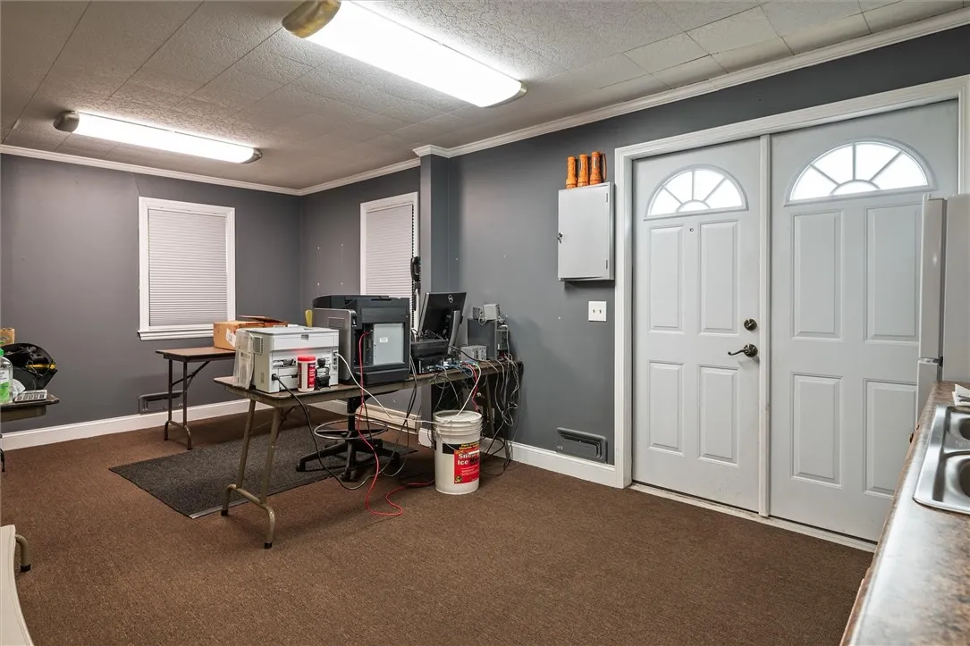 1722 Mount Hope Avenue, Rochester, New York 14620, Rochester, New York 14620, ,Commercial Lease,Closed,1722 Mount Hope Avenue, Rochester, New York 14620,0,R1606148